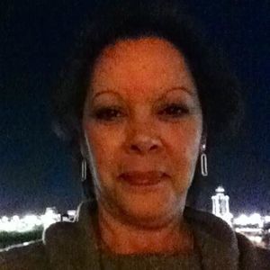 Meet your Posher, Naomi